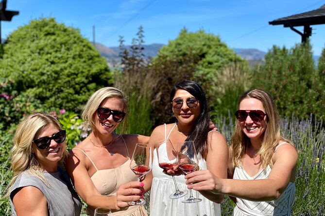 Lake Country Half Day Guided Wine Tour With 4 Wineries - Four wineries, one easy half-day