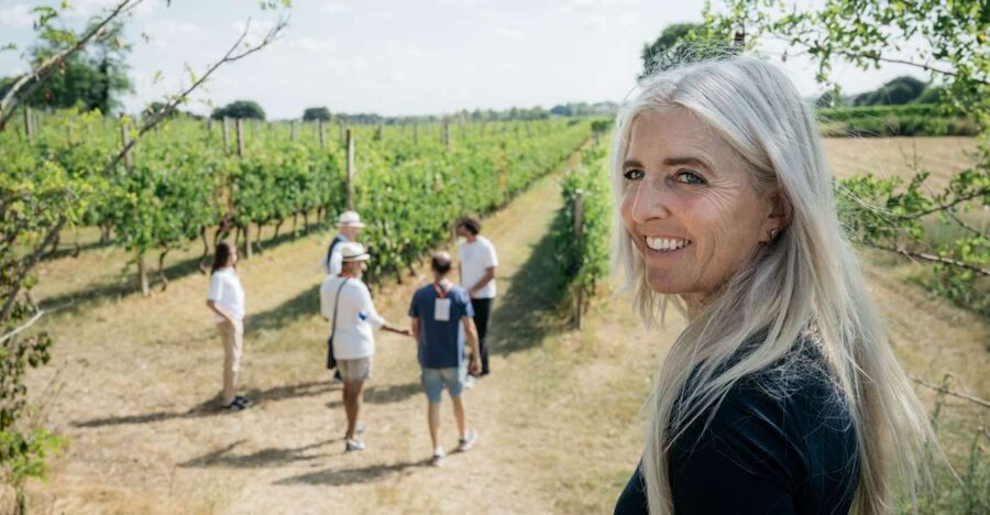 Lake Garda: Vineyard Tour and 6 wine Tasting - What the two-hour visit actually includes