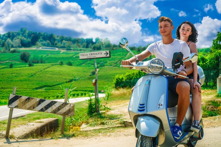 LANGHE : Vespa Tour to the Wine Region of Barolo - Battery range, route freedom, and remote assistance