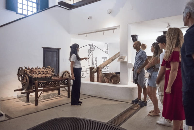 Lanzarote: El Grifo Wine Cellar Tour with Tasting - Seeing the modern cellar beside the old one