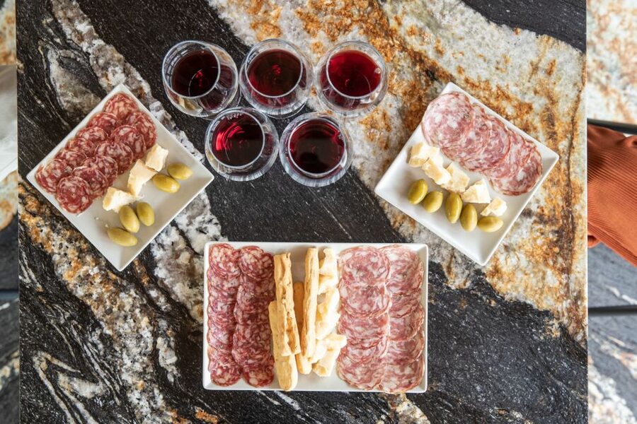 Lazise: Vineyard Tour and Organic Wine Tasting - Timing, directions, and weather