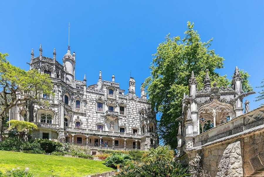 Lisbon: Sintra, Pena Palace, Quinta Regaleira, Cabo da Roca - The driver makes or breaks the day