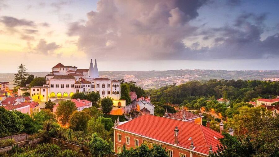 Lisbon: Sintra, Pena Palace, Quinta Regaleira, Cascais Tour - Cascais and the Portuguese Riviera