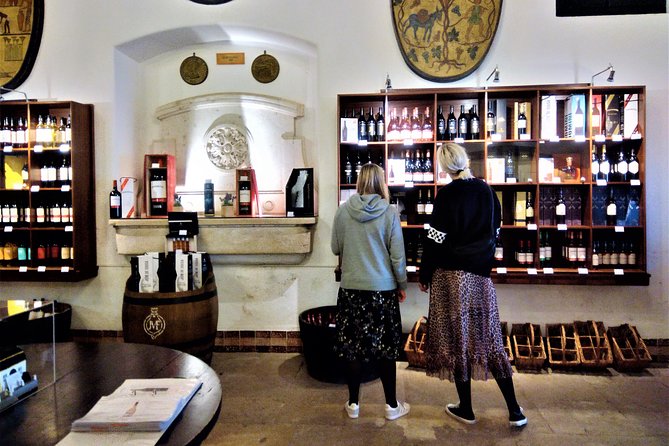 Lisbon & The South Side Wine Regions Private Luxury Tour - Arrábida and Sesimbra bring in the sea air