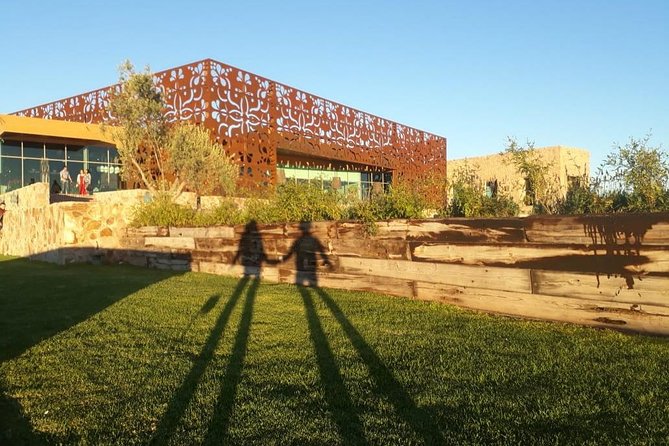 Local Vineyard Tour & Wine Tasting at the Independence Valley - Choosing your tasting package
