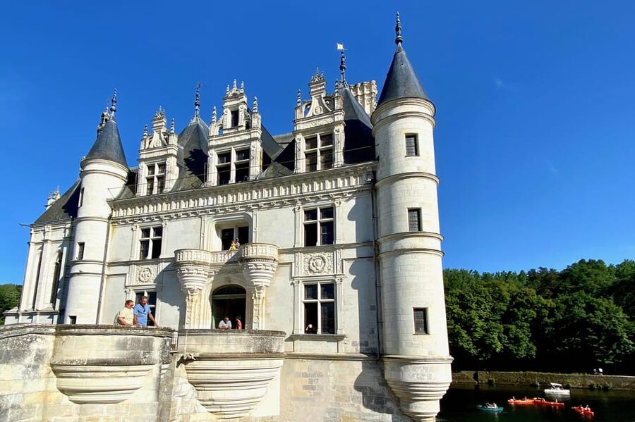 Loire Valley Royal Castles Small Group Day Trip from Paris - Key points to know before booking