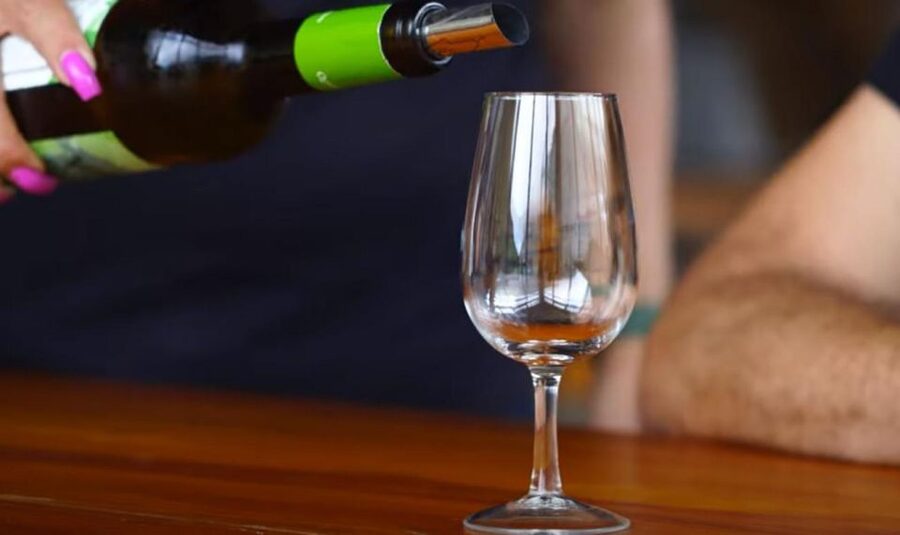 Madeira: Vineyard Tour w/ Wine Tasting & Skywalk - São Vicente vineyard and the main tasting