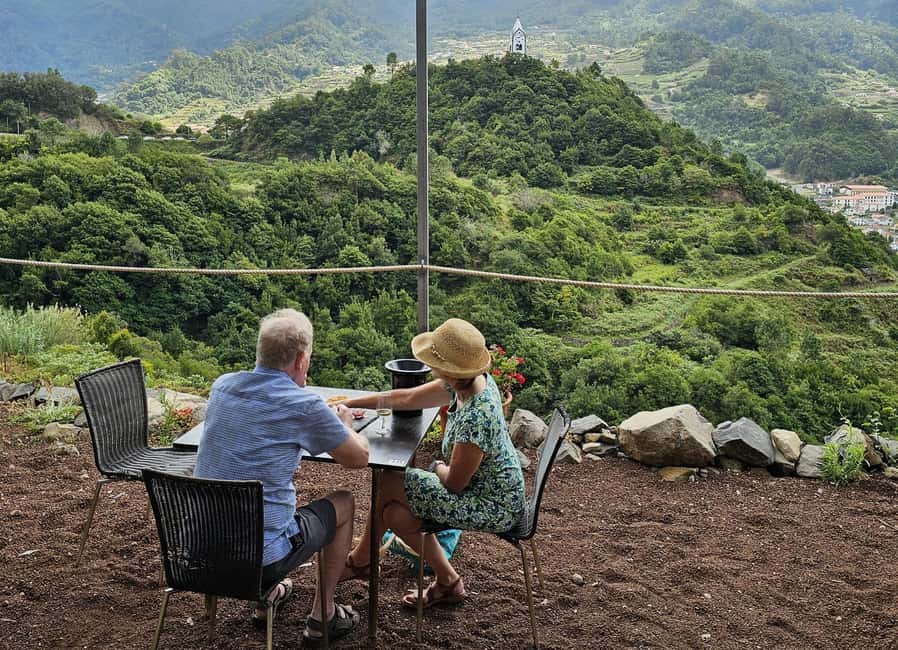 Madeira: Vineyard Tour w/ Wine Tasting & Skywalk - Cabo Girão and the 580-meter drop