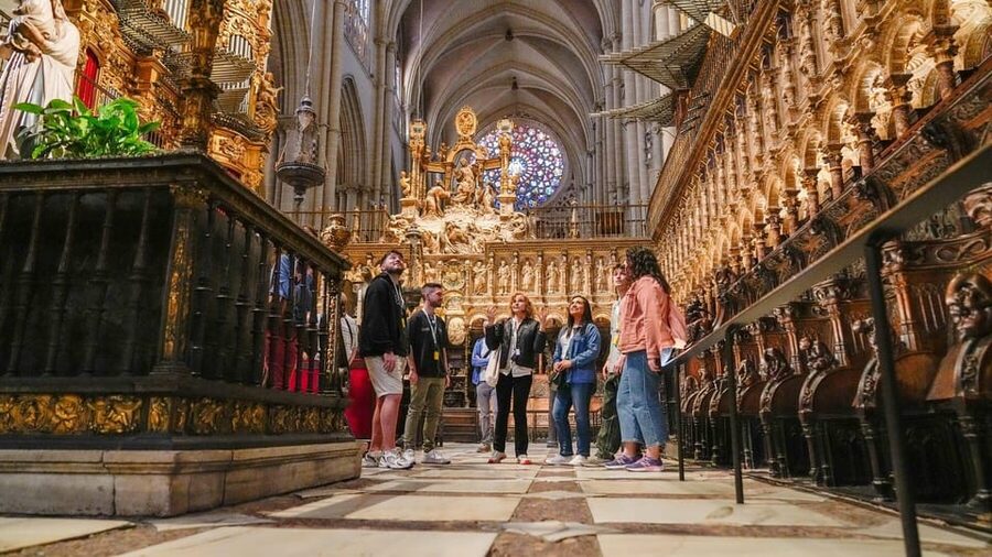 Madrid: Toledo Day Trip with Winery Visit and Wine Tasting - From central Madrid to Toledo in one morning