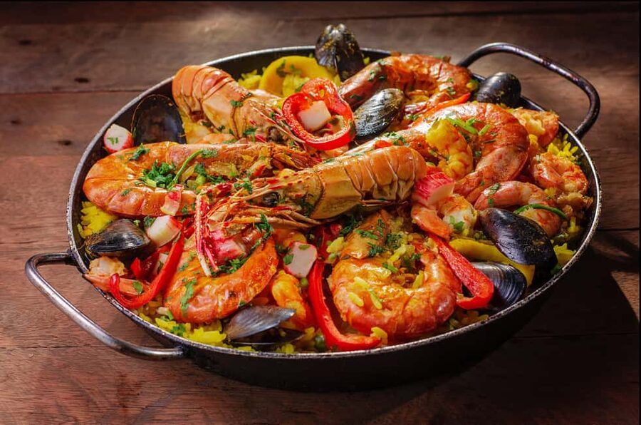 Malaga: PREMIUM TAPAS TOUR Paella, Tapas, Winery & Flamenco - Key points to know before booking