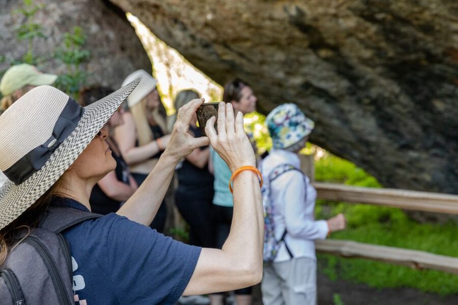 Malibu: Guided Vineyard Hike with Photo Stops and Wine - Who will enjoy this most