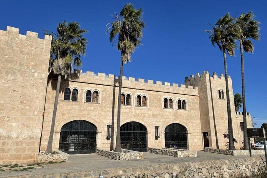 Mallorca: Wine Tasting from the smallest wineries 5 Wines - The $44 price and what it buys you