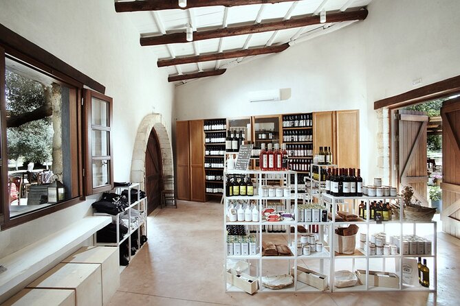 Manousakis Winery Shuttle Service Tour and Taste - Key points to know before you book