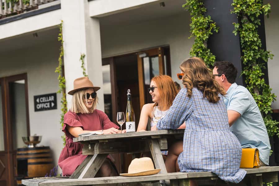 Marlborough: Wineries Visit with Tastings and 2-Course Lunch - What the wine education adds
