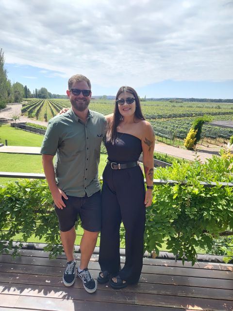 Mendoza: Top Wineries Guided Tour with Transportation - Lunch is the tour’s main event