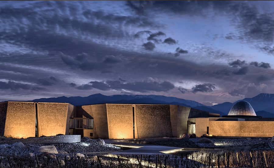 Mendoza: Tour with tasting and lunch High Altitude Wineries - What the private car really adds