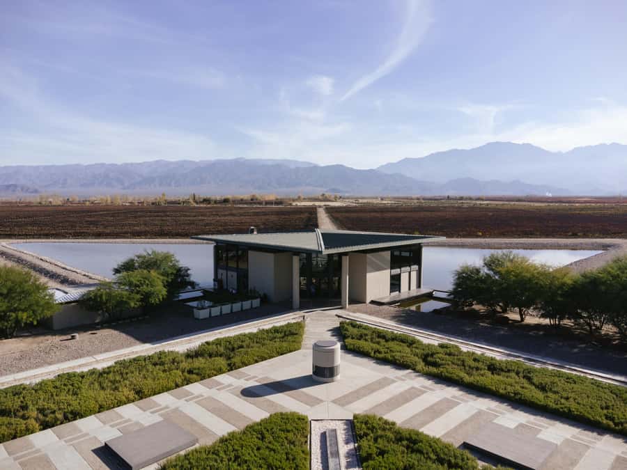 Mendoza: Tour with tasting and lunch High Altitude Wineries - Entering Piedra Infinita Zuccardi at 11 a.m.