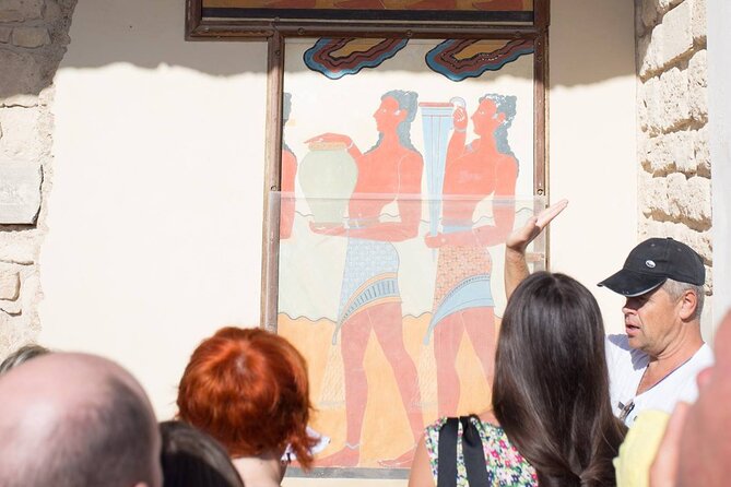 Minoan Crete from 3.000 BC: Knossos Palace & Museum with Wineries from Chania - A Short Walk by Heraklion’s Venetian Harbor