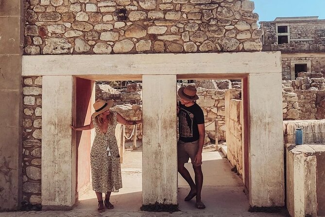Minoan Crete from 3.000 BC: Knossos Palace & Museum with Wineries from Heraklion - A winery stop in the Messara valley