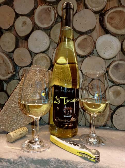 Mittelwihr: Cellar tour and tasting of 5 wines - From harvest equipment to the wine storage area
