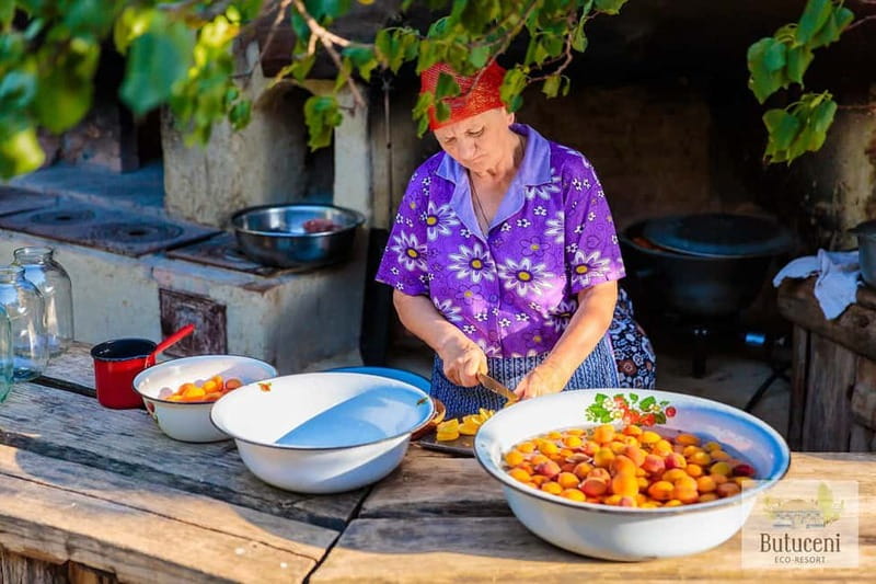 Moldova: Old Orhei Branesti winery &Traditional Delights - Branesti Cellar and its long underground roads