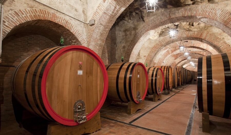Montepulciano: Winery Tour and Tasting - Practical details before you book