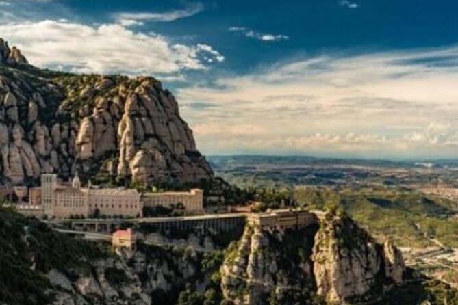 Montserrat and winery private daytrip from Barcelona - Key points to know before booking