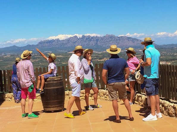 Montserrat Private Day Trip with Codorniu Cava Cellar Tasting - Montserrat market, local food, and lunch choices