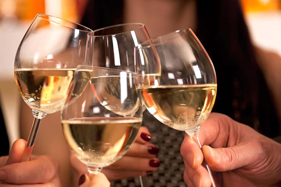 Mornington Peninsula Winery Bus Tour with Lunch & Wine - From Melbourne to the Mornington Peninsula