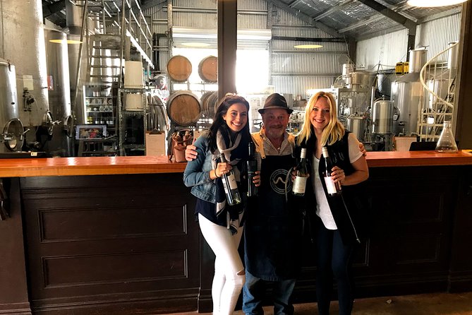 Mount Tamborine Winery Tour with Gourmet lunch - The 9:00 am pickup and ride into the hills