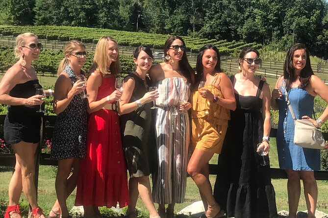 N. Georgia Mountains Private 3 Vineyard (8 guest min.) Wine Tour - What the three vineyard stops really mean