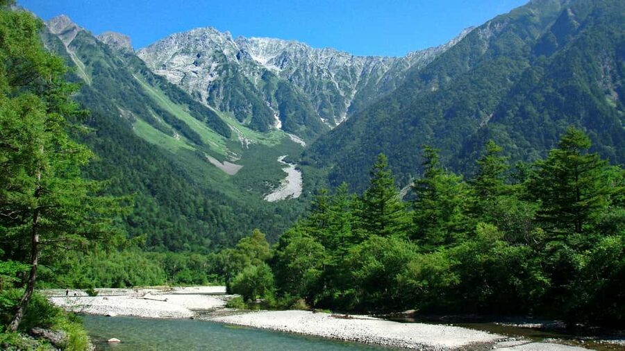Nagano Autumn special: Kamikochi & Wasabi Farm & Winery - Kamikochi and the Azusa River
