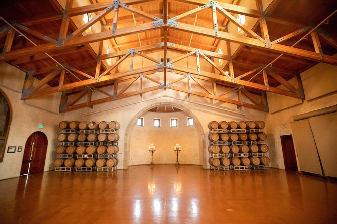Napa and Sonoma Wine Country Full-Day Tour from San Francisco - Roche Winery and the appeal of a family tasting room