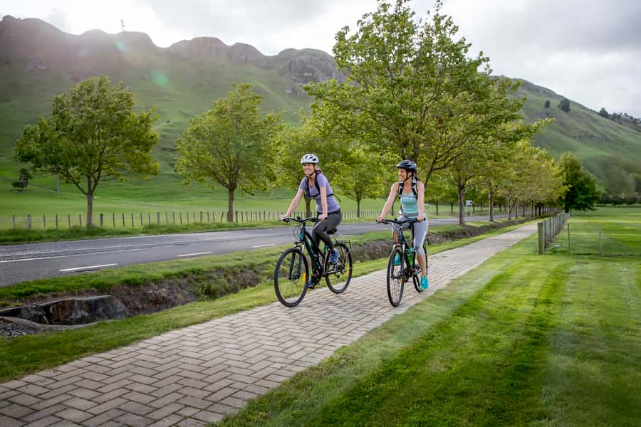 Napier: Cape Coast Winery Tour on E-Bikes - Starting in Napier and riding to Cape Kidnappers