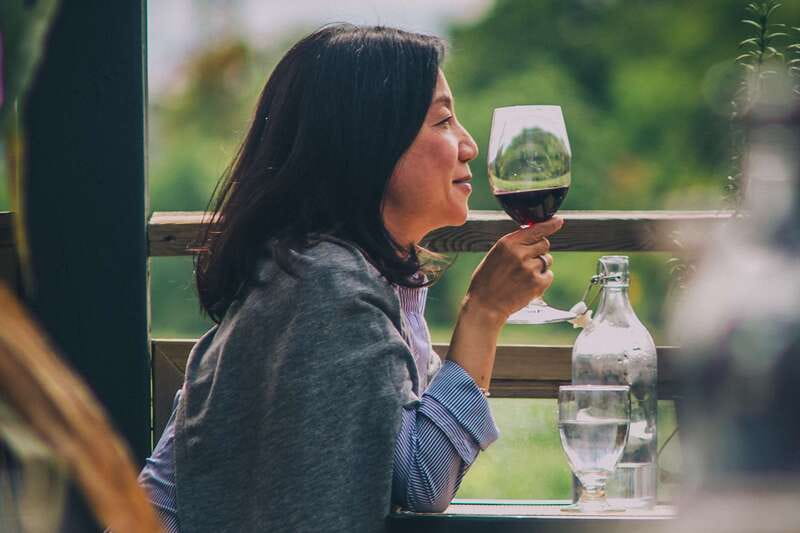 Niagara, Canada: Half-Day Winery Tour with Tastings - A four-hour route through Niagara wine country
