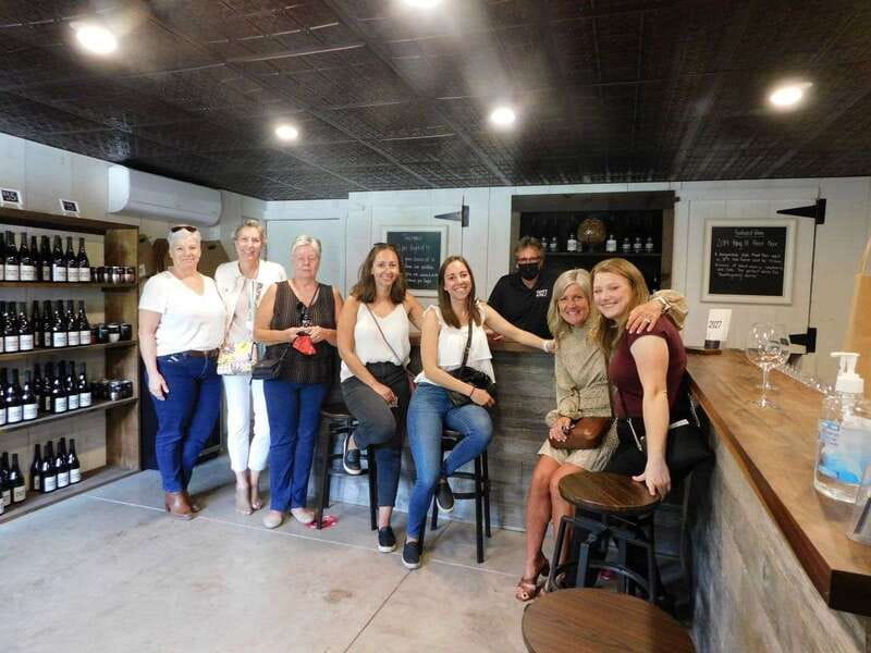 Niagara Falls, Canada: Full-Day Private Winery Tour - What the 6 to 8 hour day feels like