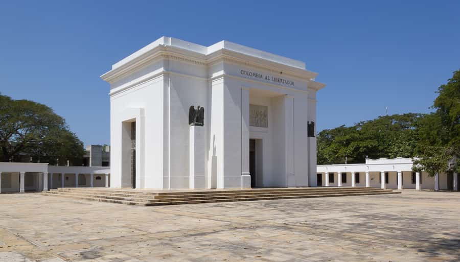 Old Town and Quinta Pedro Alejandrino Santa Marta City Tour - Practical advice for a smoother day
