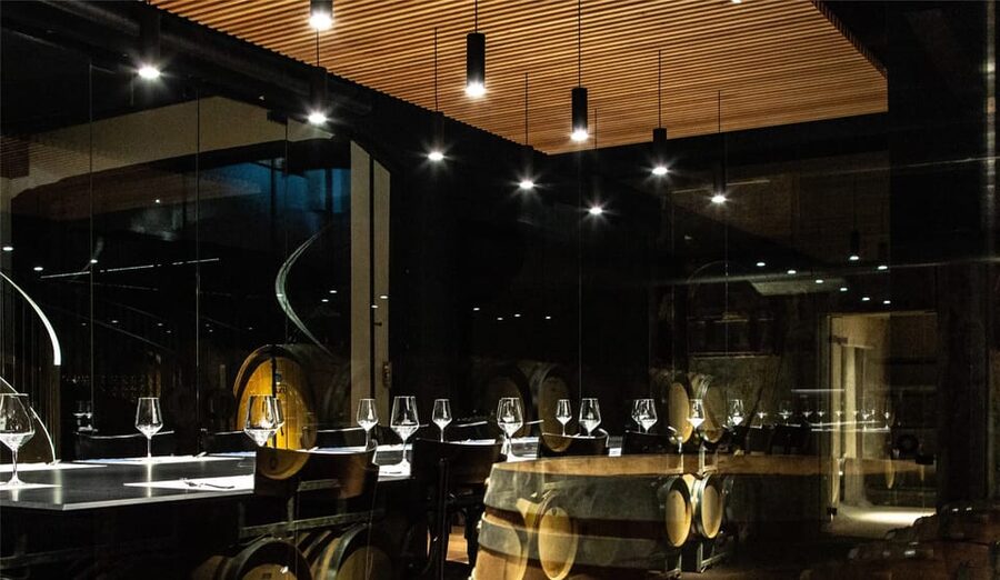 Oltrepò Pavese: Winery Tour and Wine Tasting outside Milan - The transport problem from Milan