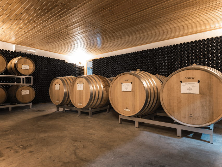 Organic Winery Visit & Wine Tasting with Food in Pavia - Four wines with Lombard food