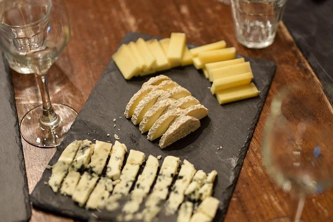 Paris Art of Pairing Cheese and Wine Tasting in a Cheese Cellar - Timing, comfort, and practical details