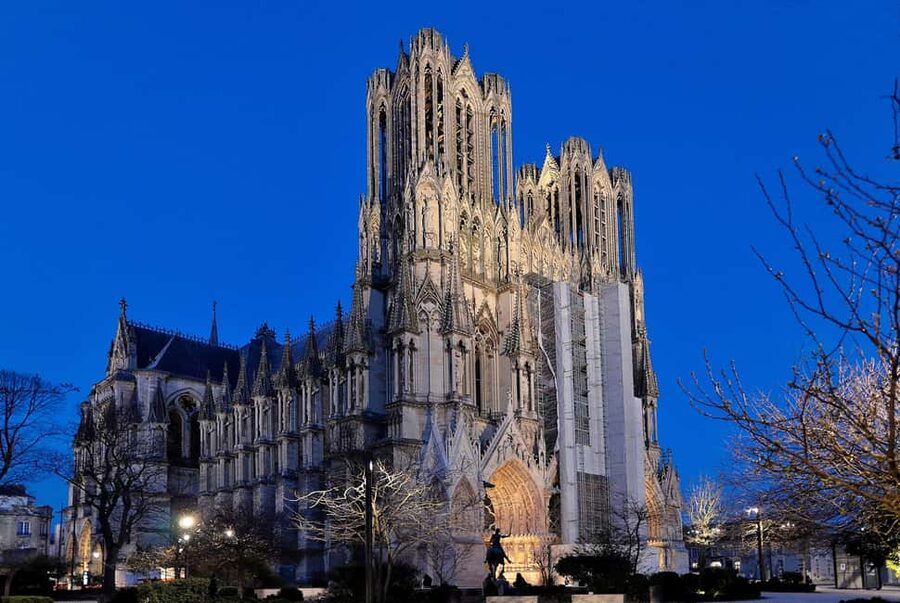 Paris: Champagne Cellars Tour and Tastings with a Sommelier - Charles Mignon gives the day a family scale
