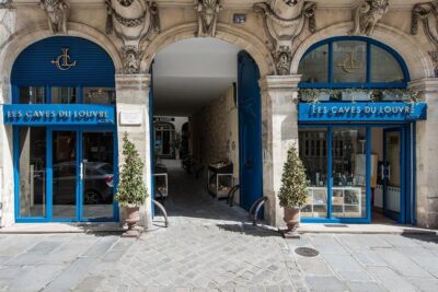 Guided Visit & Tasting in a Royal Wine Cellar