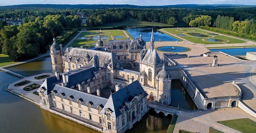 Paris: Private Tour of Domaine de Chantilly Ticket&Transfer - Is $196 per person good value?