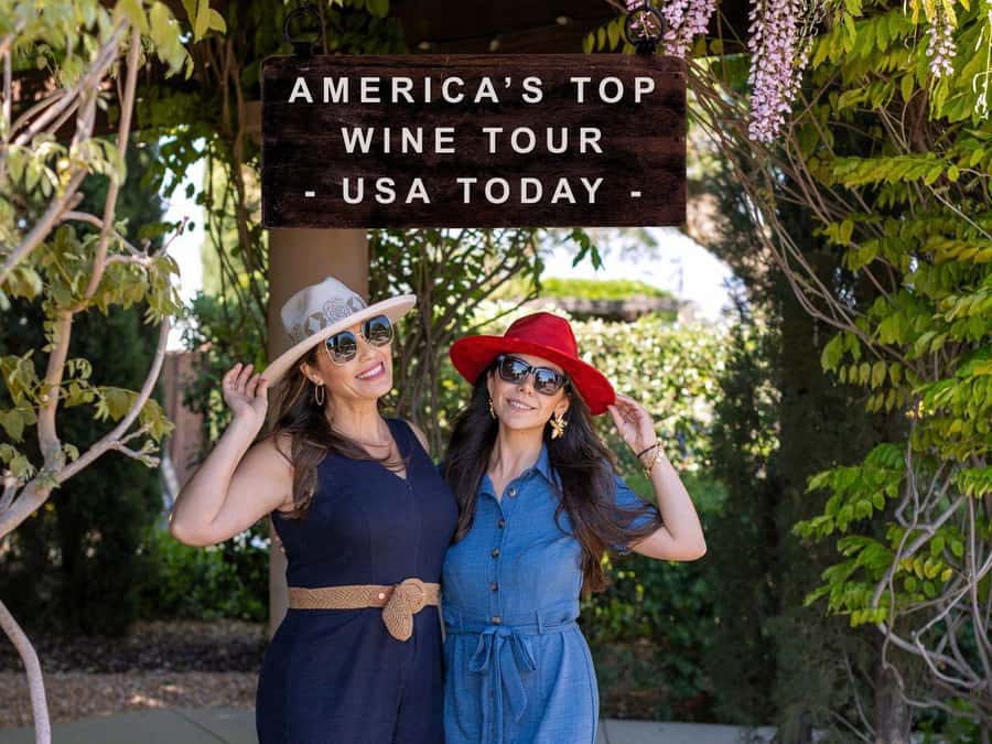 Paso Robles: 3-Winery Tour with Tastings and Lunch - The opening stop: a small winery feel