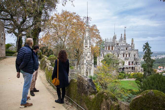 Pena Palace, Moorish Castle and Quinta da Regaleira Walking tour - Exploring Castelo dos Mouros