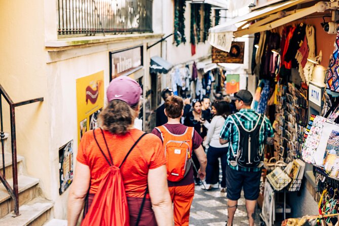 Pena Palace, Moorish Castle and Quinta da Regaleira Walking tour - Spending 90 minutes inside Pena Palace