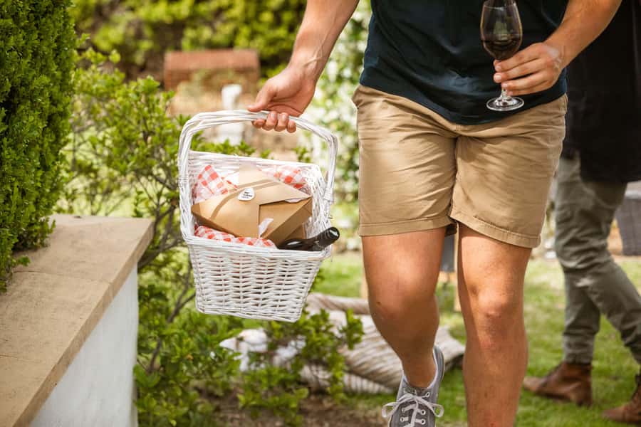 Pokolbin: Picnic & Wine Tasting at Audrey Wilkinson Vineyard - Practical tips for a better visit