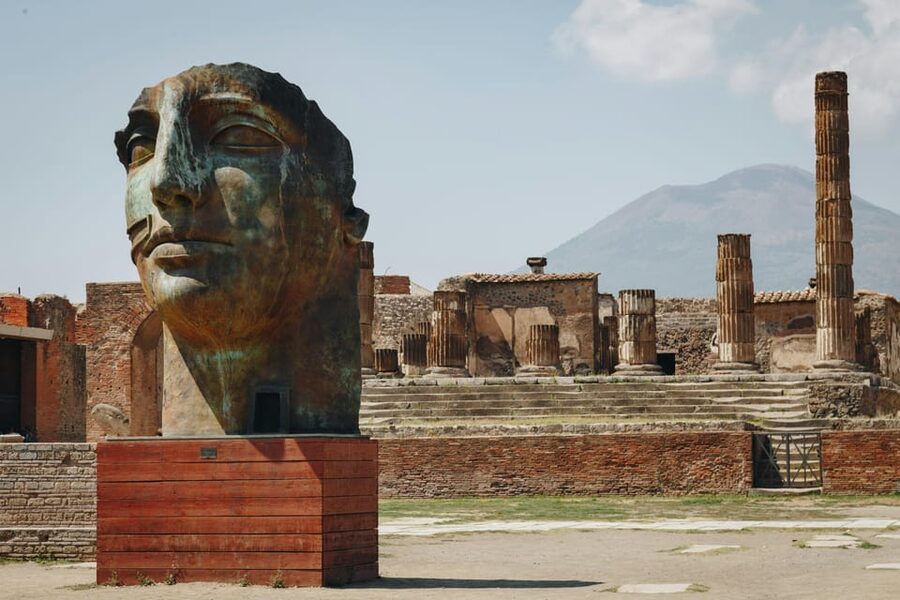 Pompeii & Two Local Wineries from Naples - Why this Pompeii and wine combination works