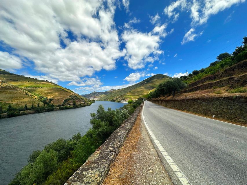 Porto: 3 Wine Regions & Farm Lunch with Views Small-Group - Lunch in Sabrosa is the day’s social center