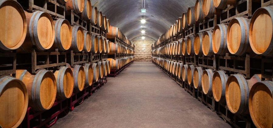 Porto: 6 Bridges Boat Cruise with Port Wine Cellar & Tasting - What the $43 price really covers